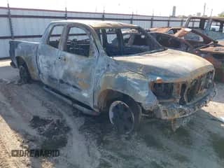 2007 Toyota Tundra SR5 с VIN 5TFRT54197X013636, выставлен на аукционе IAAI как лот 42896568 с пробегом Не указан миль и . История ставок и продаж доступна на DreamBid. Изображение 1.