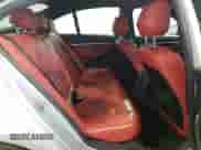 2017 BMW 3 Series 330i z VIN WBA8B9G3XHNU57198, wystawiony jako Copart lot #81082275 z przebiegiem 77 360 mil mil oraz Czysty tytuł • Clean title. Historia ofert i sprzedaży dostępna na DreamBid. Obrazek 10.