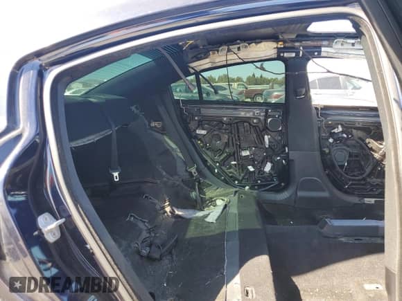 2012 Dodge Charger RT Plus с VIN 2C3CDXCT3CH303617, выставлен на аукционе Copart как лот 81032585 с пробегом Не указан миль и Списание • Salvage title. История ставок и продаж доступна на DreamBid. Изображение 10.