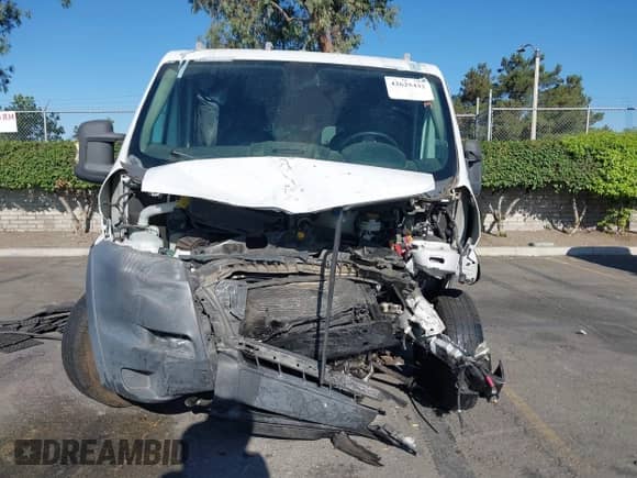 2015 Ram ProMaster Cargo with VIN 3C6TRVAG1FE503930, listed as a IAAI auction lot 42625432 with 172,120 mi miles and . Bid and sale history available at DreamBid. Image 13.