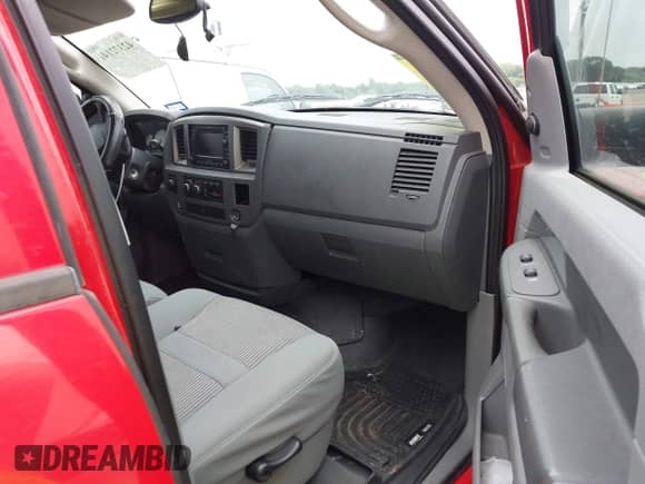 2007 Dodge 2500 SLT с VIN 1D7KS28A27J609242, выставлен на аукционе IAAI как лот 42372141 с пробегом 199 836 миль миль и . История ставок и продаж доступна на DreamBid. Изображение 5.