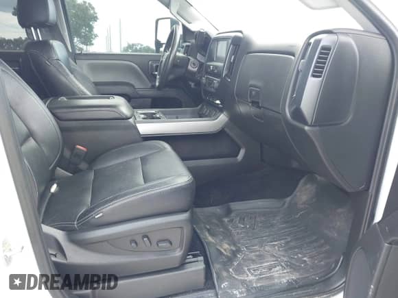 2017 Chevrolet Silverado 2500HD Work Truck с VIN 1GC1KUEY2HF229468, выставлен на аукционе IAAI как лот 42615385 с пробегом 88 472 миль миль и . История ставок и продаж доступна на DreamBid. Изображение 5.