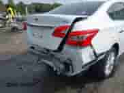 2017 Nissan Sentra SR with VIN 3N1AB7AP5HY304464, listed as a IAAI auction lot 43406626 with 31,774 mi miles and . Bid and sale history available at DreamBid. Image 18.