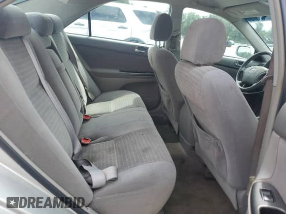 2006 Toyota Camry STD с VIN 4T1BE32K66U142215, выставлен на аукционе Copart как лот 66647675 с пробегом 208 668 миль миль и Списание • Salvage title. История ставок и продаж доступна на DreamBid. Изображение 10.