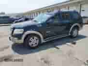 2007 Ford Explorer Eddie Bauer с VIN 1FMEU74EX7UB84712, выставлен на аукционе Copart как лот 60694635 с пробегом 206 263 миль миль и Списание • Salvage title. История ставок и продаж доступна на DreamBid. Изображение 1.