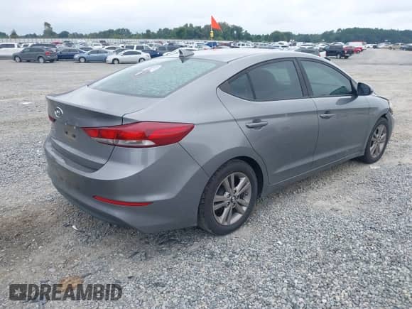 2017 Hyundai Elantra SE with VIN KMHD84LFXHU176300, listed as a IAAI auction lot 43109026 with 187,639 mi miles and . Bid and sale history available at DreamBid. Image 4.