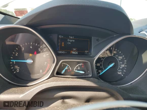 2017 Ford Escape SE с VIN 1FMCU9G98HUD78402, выставлен на аукционе Copart как лот 80103925 с пробегом 138 543 миль миль и Списание • Salvage title. История ставок и продаж доступна на DreamBid. Изображение 9.