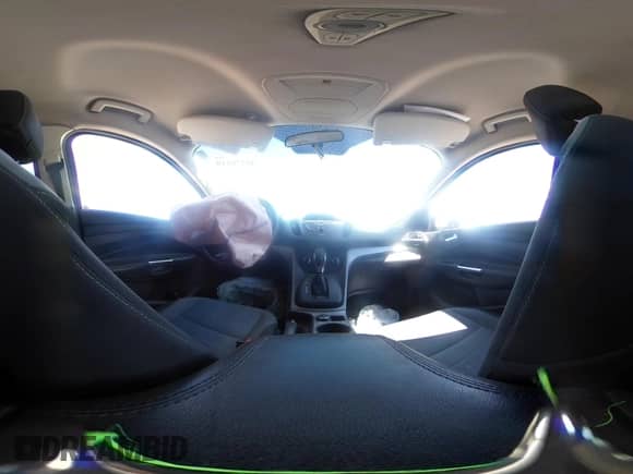 2014 Ford Escape SE with VIN 1FMCU0GX5EUC16474, listed as a IAAI auction lot 40276119 with 112,714 mi miles and . Bid and sale history available at DreamBid. Image 17.