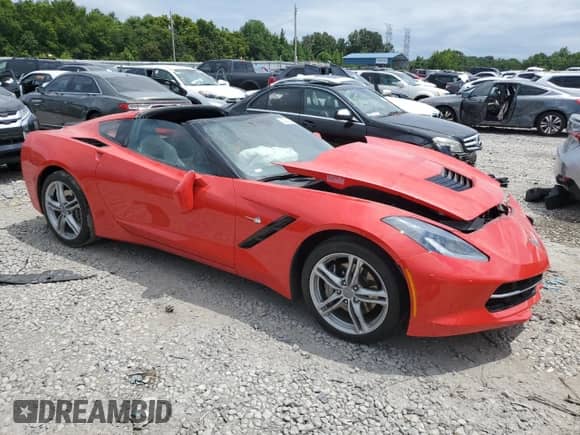 2017 Chevrolet Corvette 1LT с VIN 1G1YB2D70H5109758, выставлен на аукционе Copart как лот 63205154 с пробегом 5 471 миль миль и Списание • Salvage title. История ставок и продаж доступна на DreamBid. Изображение 4.