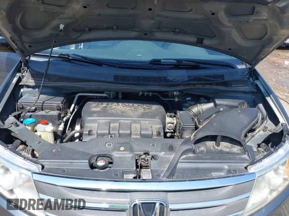 2011 Honda Odyssey Touring with VIN 5FNRL5H92BB093316, listed as a IAAI auction lot 43171437 with 155,403 mi miles and . Bid and sale history available at DreamBid. Image 10.