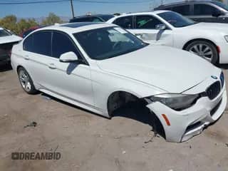 2015 BMW 3 Series 328i xDrive с VIN WBA3B3C56FF547180, выставлен на аукционе IAAI как лот 42325377 с пробегом 98 423 миль миль и . История ставок и продаж доступна на DreamBid. Изображение 1.