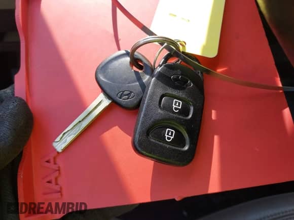 2013 Hyundai Tucson Limited с VIN KM8JUCAC5DU756890, выставлен на аукционе IAAI как лот 42781647 с пробегом 163 548 миль миль и . История ставок и продаж доступна на DreamBid. Изображение 11.