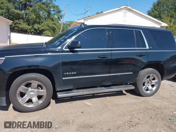 2017 Chevrolet Tahoe LT с VIN 1GNSKBKC0HR124080, выставлен на аукционе IAAI как лот 43420248 с пробегом 165 828 миль миль и . История ставок и продаж доступна на DreamBid. Изображение 15.