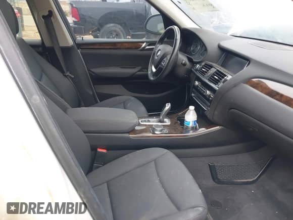 2017 BMW X3 sDrive28i with VIN 5UXWZ7C37H0X42033, listed as a IAAI auction lot 35232170 with 78,091 mi miles and . Bid and sale history available at DreamBid. Image 5.