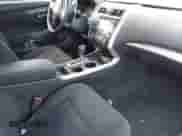 2015 Nissan Altima 2.5 with VIN 1N4AL3AP0FN371153, listed as a IAAI auction lot 42211508 with Not provided miles and . Bid and sale history available at DreamBid. Image 5.