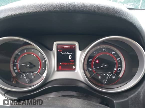 2013 Dodge Journey American Value z VIN 3C4PDCAB2DT576623, wystawiony jako IAAI lot #43018876 z przebiegiem 119 698 mil mil oraz . Historia ofert i sprzedaży dostępna na DreamBid. Obrazek 7.