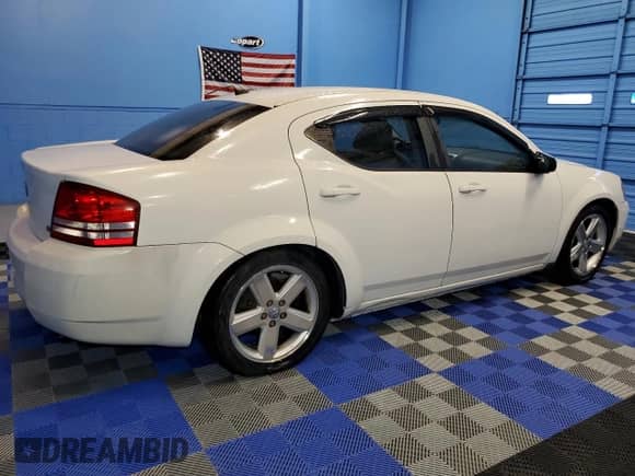 2008 Dodge Avenger SXT с VIN 1B3LC56R48N603640, выставлен на аукционе Copart как лот 68100665 с пробегом 135 804 миль миль и Чистый • Clean title. История ставок и продаж доступна на DreamBid. Изображение 3.
