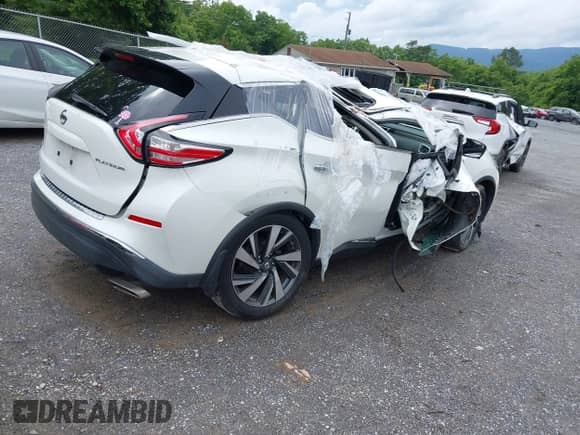 2017 Nissan Murano SV с VIN 5N1AZ2MGXHN126423, выставлен на аукционе IAAI как лот 42372005 с пробегом 71 056 миль миль и . История ставок и продаж доступна на DreamBid. Изображение 4.