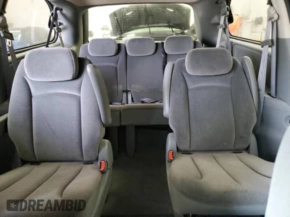 2005 Dodge Caravan SXT с VIN 2D4GP44L45R415974, выставлен на аукционе Copart как лот 69434184 с пробегом 106 997 миль миль и Списание • Salvage title. История ставок и продаж доступна на DreamBid. Изображение 10.