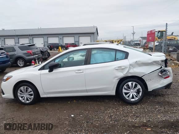 2021 Subaru Impreza z VIN 4S3GKAB61M3605939, wystawiony jako IAAI lot #41125198 z przebiegiem 42 168 mil mil oraz . Historia ofert i sprzedaży dostępna na DreamBid. Obrazek 14.