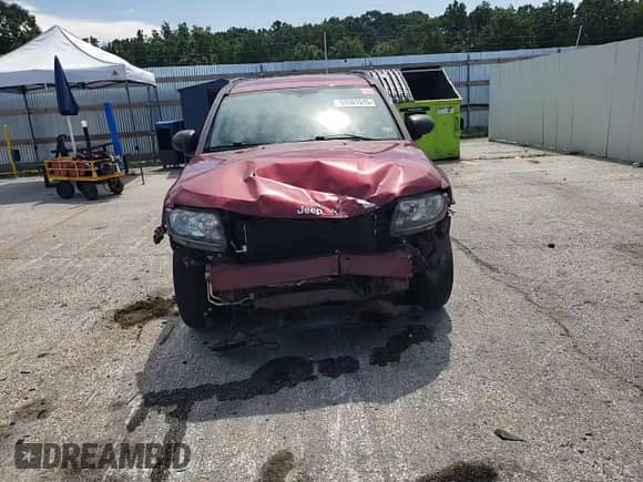 2017 Jeep Compass Sport with VIN 1C4NJCBA2HD148696, listed as a Copart auction lot 69581515 with 125,331 mi miles and Salvage title. Bid and sale history available at DreamBid. Image 14.