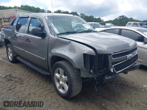 2007 Chevrolet Avalanche 2LT z VIN 3GNEC12J97G315448, wystawiony jako IAAI lot #42504725 z przebiegiem 250 456 mil mil oraz . Historia ofert i sprzedaży dostępna na DreamBid. Obrazek 1.