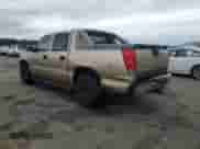 2006 Chevrolet Avalanche Z71 с VIN 3GNEK12Z66G125050, выставлен на аукционе Copart как лот 64054935 с пробегом 321 505 миль миль и Списание • Salvage title. История ставок и продаж доступна на DreamBid. Изображение 2.