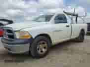 2012 Ram 1500 ST z VIN 3C6JD6DP6CG105734, wystawiony jako Copart lot #65478125 z przebiegiem 382 895 mil mil oraz Szkoda całkowita • Salvage title. Historia ofert i sprzedaży dostępna na DreamBid. Obrazek 1.