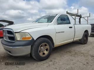2012 Ram 1500 ST z VIN 3C6JD6DP6CG105734, wystawiony jako Copart lot #65478125 z przebiegiem 382 895 mil mil oraz Szkoda całkowita • Salvage title. Historia ofert i sprzedaży dostępna na DreamBid. Obrazek 1.