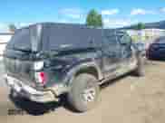 2025 Chevrolet Colorado 4WD ZR2 z VIN 1GCPTFEK6S1148086, wystawiony jako IAAI lot #42688523 z przebiegiem Nie podano mil oraz . Historia ofert i sprzedaży dostępna na DreamBid. Obrazek 4.