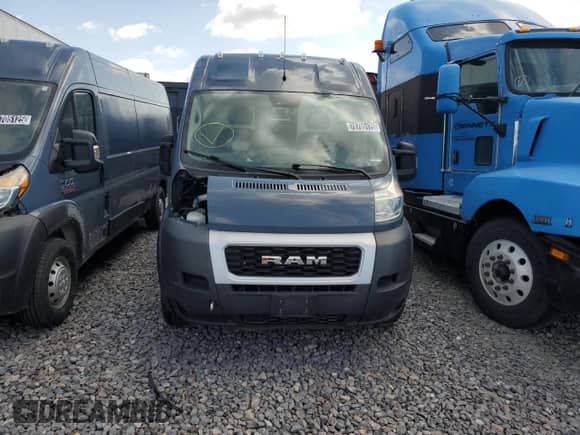 2021 Ram ProMaster Cargo z VIN 3C6MRVJG1ME550201, wystawiony jako Copart lot #70705175 z przebiegiem Nie podano mil oraz Czysty tytuł • Clean title. Historia ofert i sprzedaży dostępna na DreamBid. Obrazek 5.