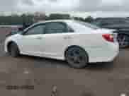 2013 Toyota Camry L with VIN 4T1BF1FK8DU677412, listed as a Copart auction lot 83964455 with 296,241 mi miles and Clean title. Bid and sale history available at DreamBid. Image 2.