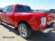 2017 Ram 1500 Big Horn z VIN 1C6RR6LG7HS775671, wystawiony jako IAAI lot #42454179 z przebiegiem 131 748 mil mil oraz . Historia ofert i sprzedaży dostępna na DreamBid. Obrazek 6.