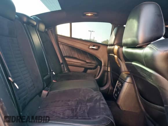 2021 Dodge Charger Scat Pack Widebody z VIN 2C3CDXGJ7MH540721, wystawiony jako Copart lot #84951435 z przebiegiem 78 107 mil mil oraz Szkoda całkowita • Salvage title. Historia ofert i sprzedaży dostępna na DreamBid. Obrazek 10.