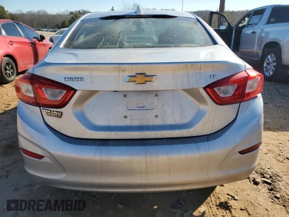 2017 Chevrolet Cruze LT with VIN 1G1BE5SMXH7102487, listed as a Copart auction lot 89161165 with 166,533 mi miles and Salvage title. Bid and sale history available at DreamBid. Image 6.