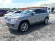 2012 Jeep Grand Cherokee Laredo с VIN 1C4RJEAT8CC361909, выставлен на аукционе IAAI как лот 42727510 с пробегом 191 020 миль миль и . История ставок и продаж доступна на DreamBid. Изображение 2.