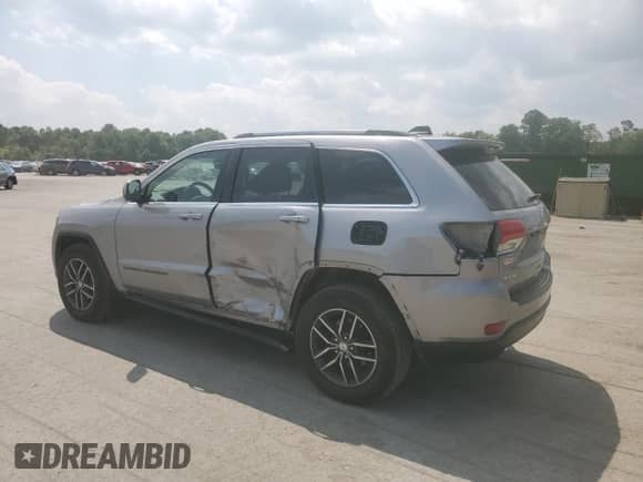 2018 Jeep Grand Cherokee Laredo with VIN 1C4RJFAG9JC376182, listed as a Copart auction lot 68330195 with 89,608 mi miles and Salvage title. Bid and sale history available at DreamBid. Image 2.