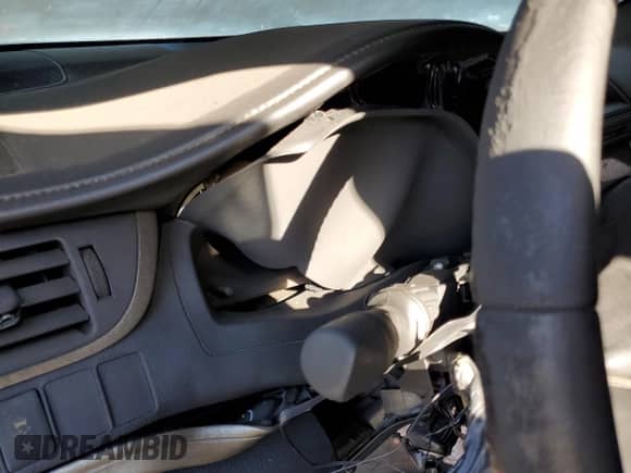 2014 Toyota Camry L with VIN 4T1BF1FK8EU423216, listed as a Copart auction lot 71552105 with Not provided miles and Salvage title. Bid and sale history available at DreamBid. Image 9.