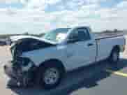 2022 Ram 1500 Tradesman с VIN 3C6JR6DG1NG300872, выставлен на аукционе IAAI как лот 42255745 с пробегом 30 727 миль миль и . История ставок и продаж доступна на DreamBid. Изображение 19.