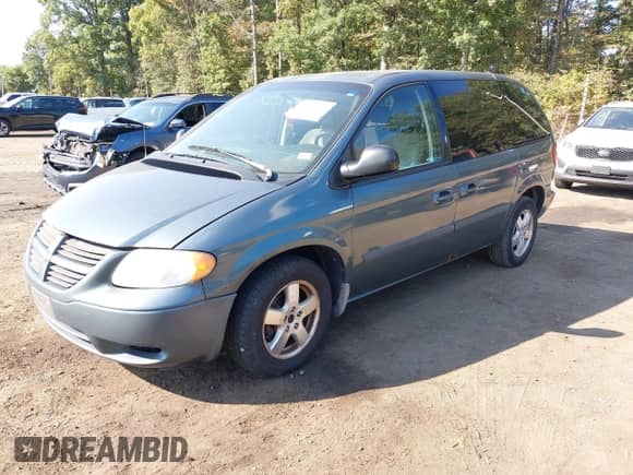 2007 Dodge Caravan SXT with VIN 1D4GP45R07B173723, listed as a IAAI auction lot 43264857 with 355,617 mi miles and . Bid and sale history available at DreamBid. Image 2.