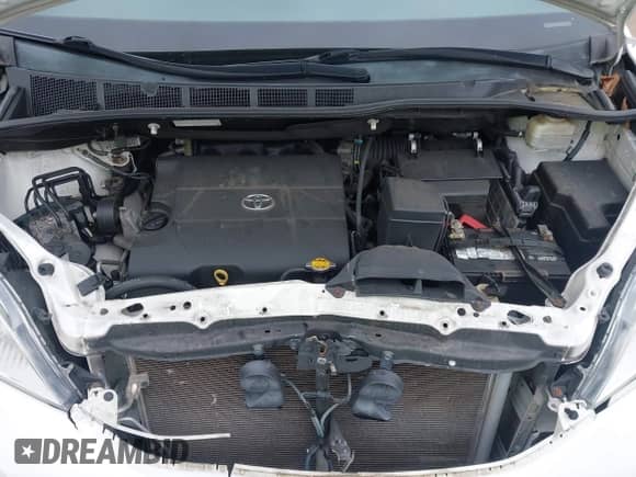 2015 Toyota Sienna Limited with VIN 5TDDK3DCXFS103594, listed as a IAAI auction lot 42515466 with 96,684 mi miles and . Bid and sale history available at DreamBid. Image 10.