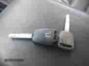 2006 Honda Pilot EX-L z VIN 5FNYF285X6B037032, wystawiony jako IAAI lot #42232591 z przebiegiem 205 551 mil mil oraz . Historia ofert i sprzedaży dostępna na DreamBid. Obrazek 11.