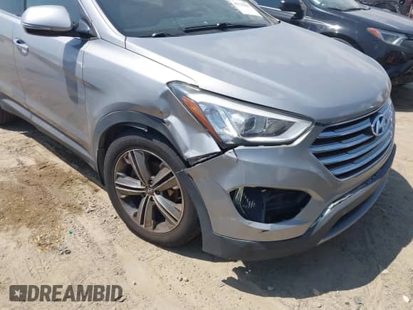 2015 Hyundai Santa Fe Limited with VIN KM8SN4HF6FU111062, listed as a IAAI auction lot 42732943 with 165,270 mi miles and . Bid and sale history available at DreamBid. Image 6.