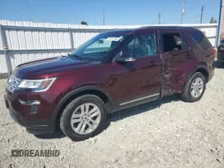 2018 Ford Explorer XLT z VIN 1FM5K8DH0JGC52530, wystawiony jako Copart lot #70578735 z przebiegiem 50 706 mil mil oraz Czysty tytuł • Clean title. Historia ofert i sprzedaży dostępna na DreamBid. Obrazek 1.