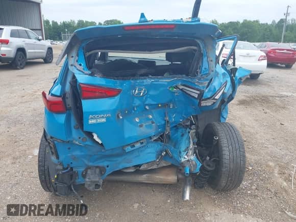 2022 Hyundai Kona Limited с VIN KM8K53A3XNU853067, выставлен на аукционе IAAI как лот 42295180 с пробегом 121 434 миль миль и . История ставок и продаж доступна на DreamBid. Изображение 17.