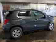 2018 Chevrolet Trax LT с VIN KL7CJPSB9JB669212, выставлен на аукционе Copart как лот 66606685 с пробегом 123 661 миль миль и На запчасти • Non repairable. История ставок и продаж доступна на DreamBid. Изображение 3.