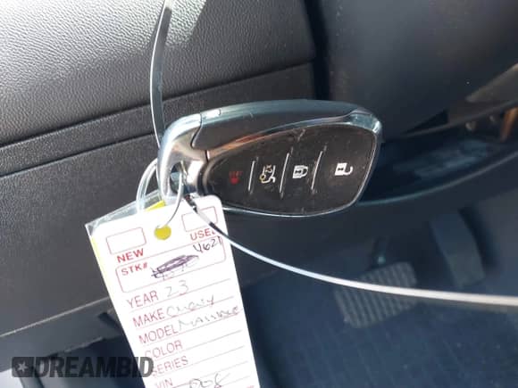 2023 Chevrolet Malibu LS z VIN 1G1ZC5ST1PF163193, wystawiony jako IAAI lot #42801395 z przebiegiem 114 853 mil mil oraz . Historia ofert i sprzedaży dostępna na DreamBid. Obrazek 11.