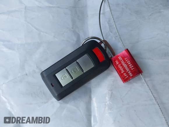 2020 Mitsubishi Outlander SE с VIN JA4AD3A35LZ048784, выставлен на аукционе IAAI как лот 42327627 с пробегом 42 516 миль миль и . История ставок и продаж доступна на DreamBid. Изображение 11.