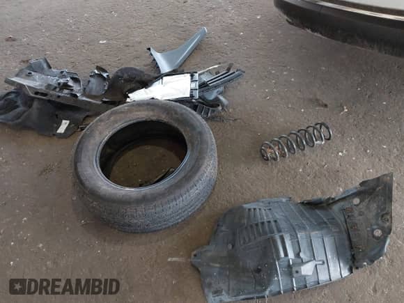 2023 Jeep Grand Cherokee Limited z VIN 1C4RJKBGXP8767666, wystawiony jako IAAI lot #42364044 z przebiegiem 22 631 mil mil oraz . Historia ofert i sprzedaży dostępna na DreamBid. Obrazek 11.