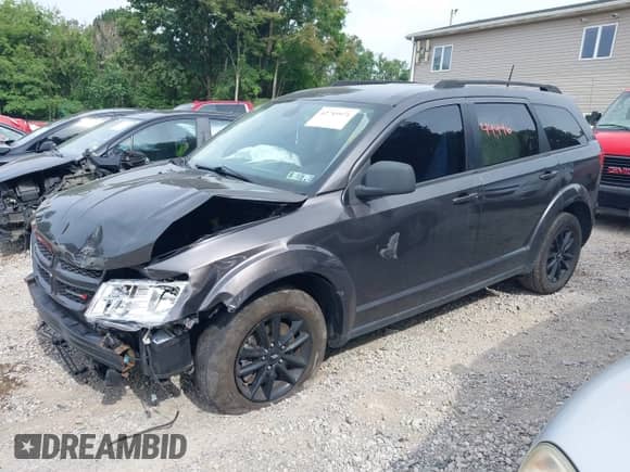 2020 Dodge Journey SE Value with VIN 3C4PDCAB1LT266154, listed as a IAAI auction lot 42745971 with 49,946 mi miles and . Bid and sale history available at DreamBid. Image 18.